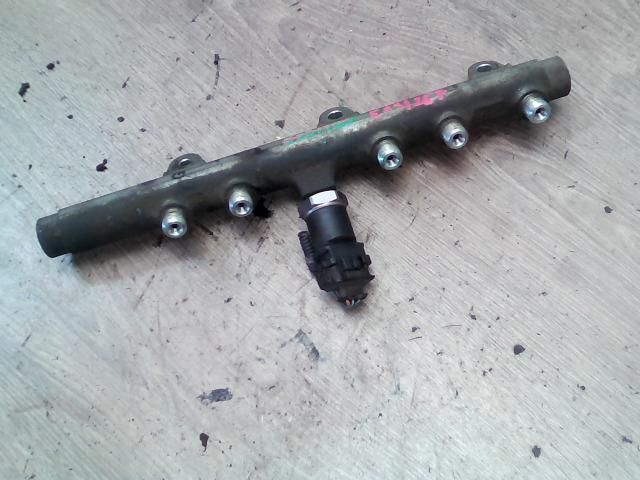 bontott FIAT PUNTO II Közösnyomócső