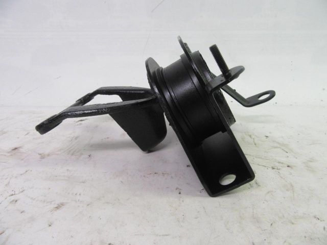 bontott FIAT PUNTO II Motor Tartó Bak (Fém)