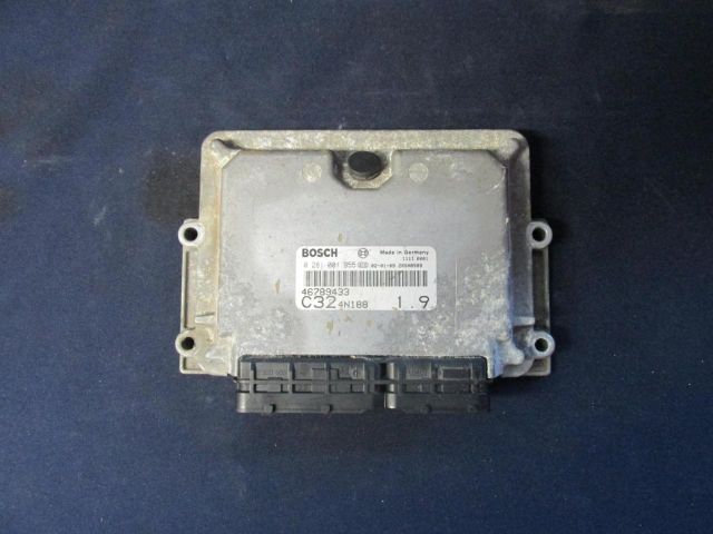 bontott FIAT PUNTO II Motorvezérlő