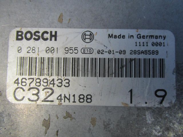 bontott FIAT PUNTO II Motorvezérlő