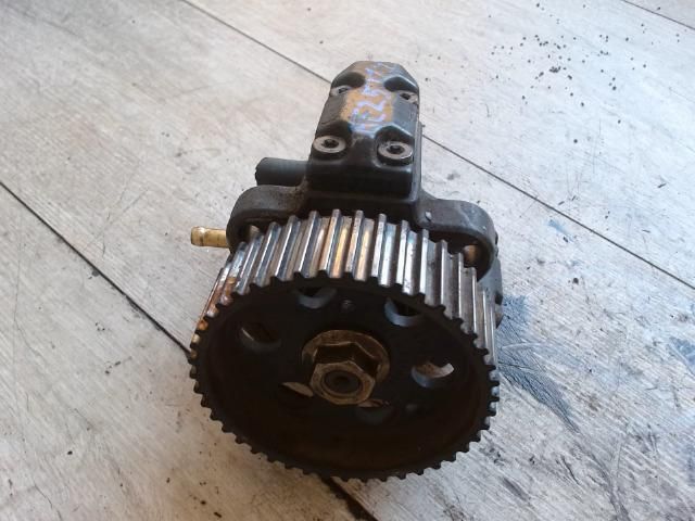 bontott FIAT PUNTO II Nagynyomású Szivattyú