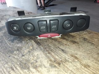 bontott FIAT PUNTO II Ablakemelő Kapcsoló Négyes / Kettes