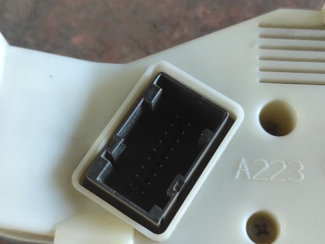 bontott FIAT PUNTO II Ablakemelő Kapcsoló Négyes / Kettes