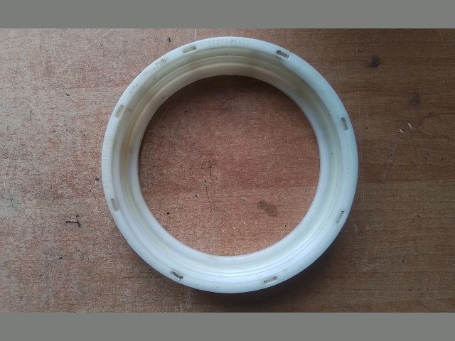 bontott FIAT PUNTO II AC Pumpa Rögzítő Gyűrű