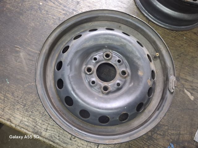 bontott FIAT PUNTO II Acélfelni (1 db)