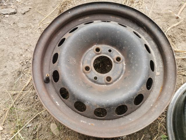 bontott FIAT PUNTO II Acélfelni (1 db)