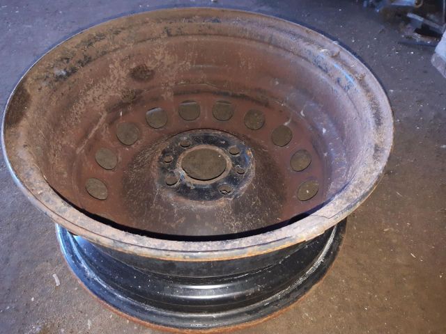 bontott FIAT PUNTO II Acélfelni (1 db)