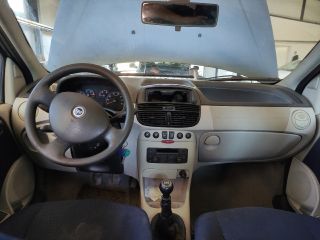 bontott FIAT PUNTO II Bal C Oszlop Burkolat