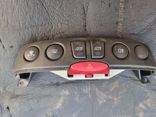 bontott FIAT PUNTO II Bal első Ablakemelő Kapcsoló