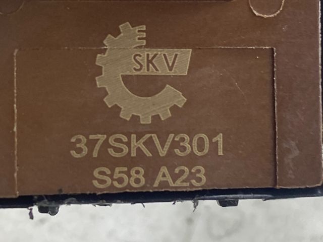 bontott FIAT PUNTO II Bal első Ablakemelő Kapcsoló