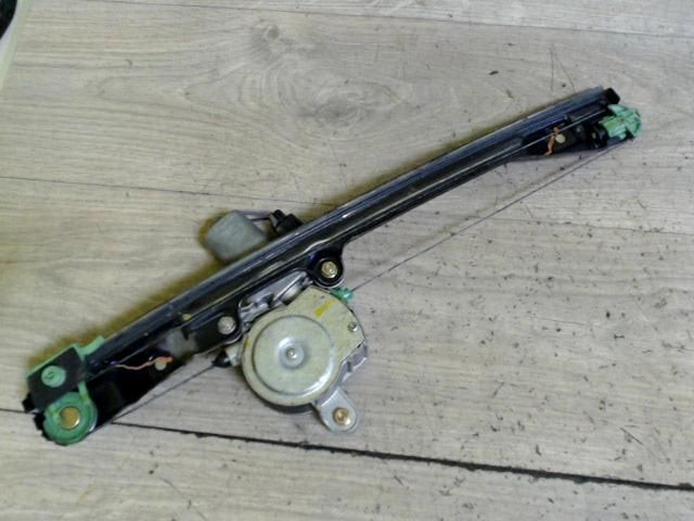 bontott FIAT PUNTO II Bal első Ablakemelő Szerkezet (Elektromos)