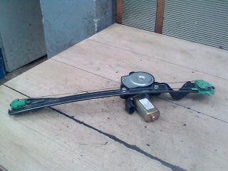 bontott FIAT PUNTO II Bal első Ablakemelő Szerkezet (Elektromos)