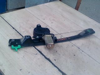 bontott FIAT PUNTO II Bal első Ablakemelő Szerkezet (Elektromos)