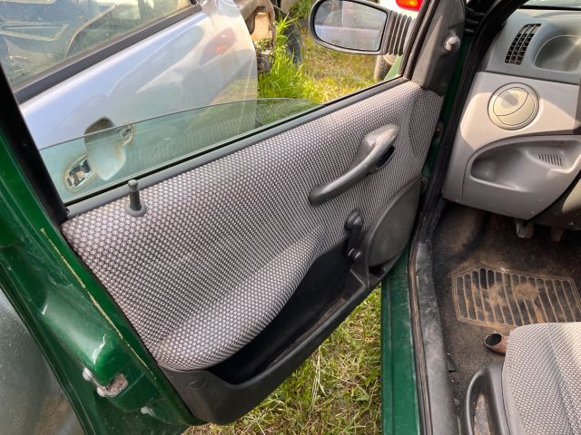 bontott FIAT PUNTO II Bal első Ablakemelő Szerkezet (Mechanikus)