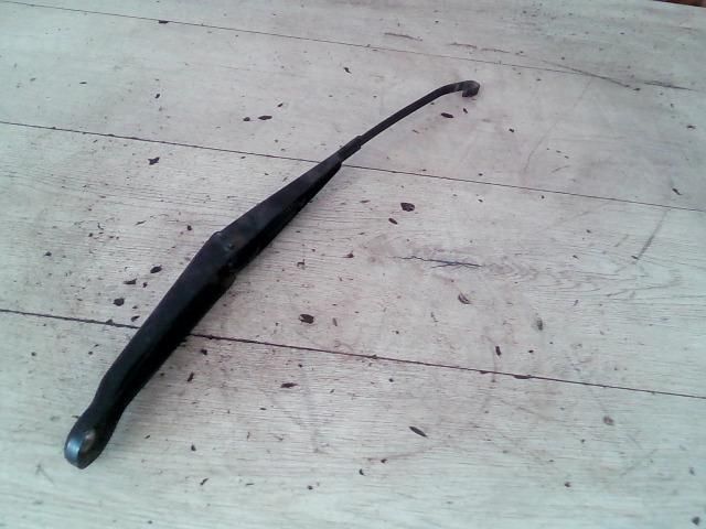 bontott FIAT PUNTO II Bal első Ablaktörlő Kar