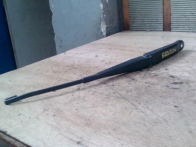 bontott FIAT PUNTO II Bal első Ablaktörlő Kar