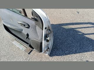 bontott FIAT PUNTO II Bal első Ajtó (Részeivel)