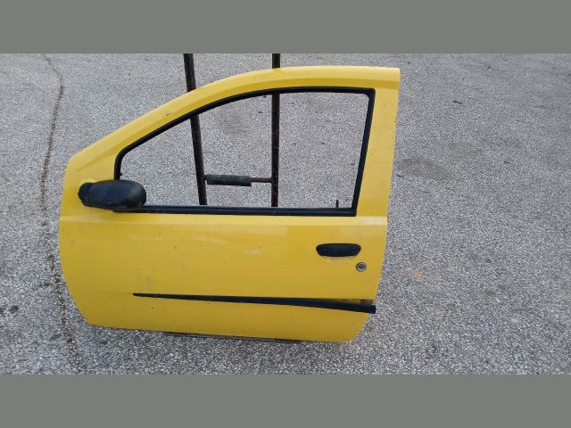 bontott FIAT PUNTO II Bal első Ajtó (Részeivel)