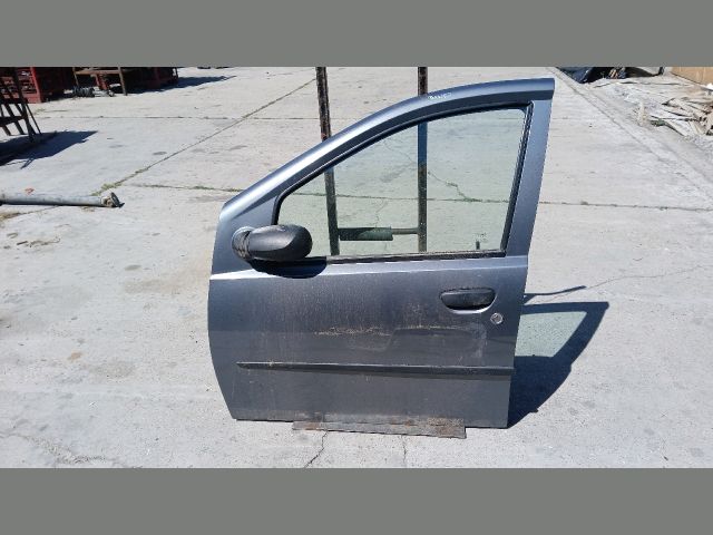 bontott FIAT PUNTO II Bal első Ajtó (Részeivel)