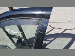 bontott FIAT PUNTO II Bal első Ajtó (Részeivel)
