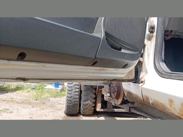 bontott FIAT PUNTO II Bal első Ajtó (Üres lemez)