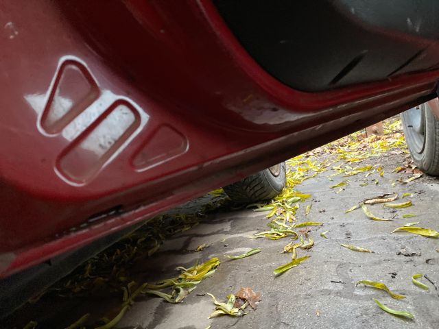 bontott FIAT PUNTO II Bal első Ajtó (Üres lemez)