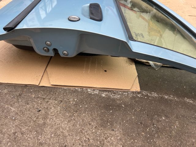 bontott FIAT PUNTO II Bal első Ajtó (Üres lemez)