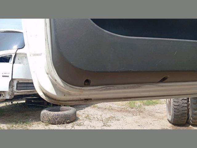 bontott FIAT PUNTO II Bal első Ajtó (Üres lemez)