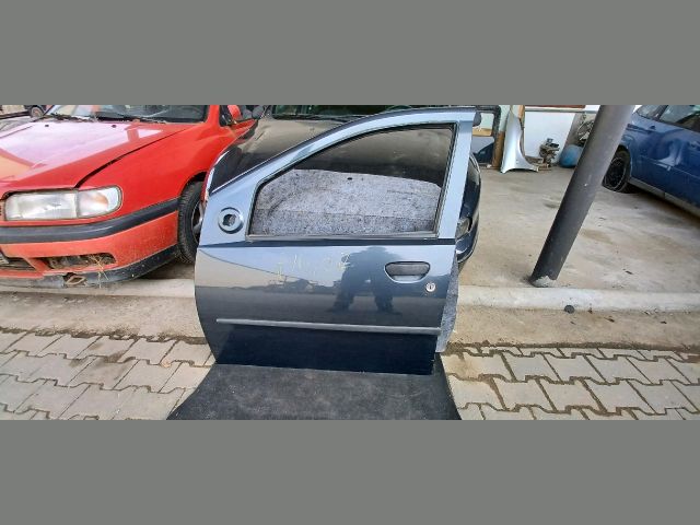 bontott FIAT PUNTO II Bal első Ajtó (Üres lemez)