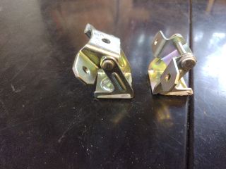 bontott FIAT PUNTO II Bal első Ajtóhatároló