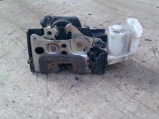 bontott FIAT PUNTO II Bal első Ajtózár