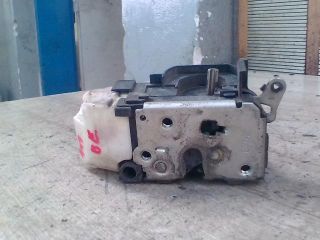 bontott FIAT PUNTO II Bal első Ajtózár