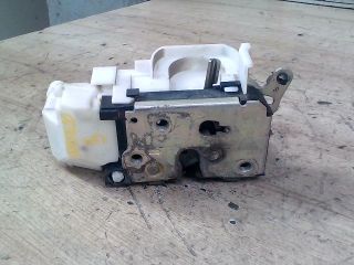 bontott FIAT PUNTO II Bal első Ajtózár