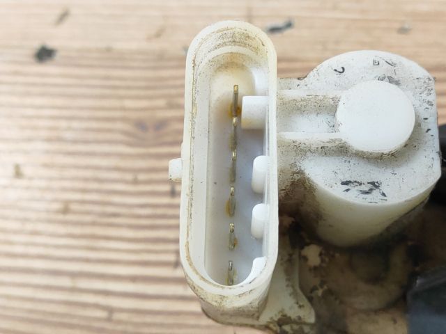 bontott FIAT PUNTO II Bal első Ajtózár