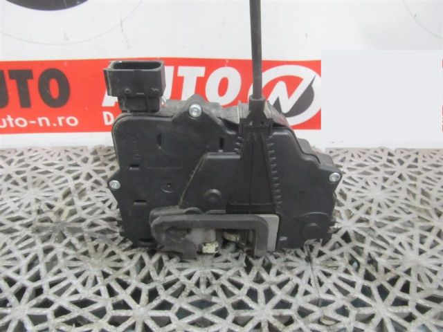 bontott FIAT PUNTO II Bal első Ajtózár