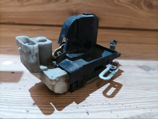 bontott FIAT PUNTO II Bal első Ajtózár