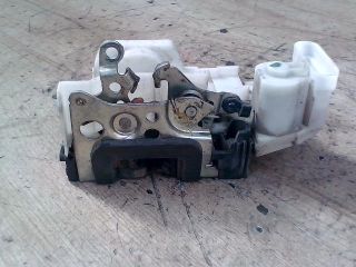 bontott FIAT PUNTO II Bal első Ajtózár