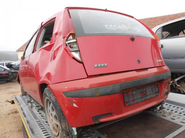 bontott FIAT PUNTO II Bal első Ajtózár