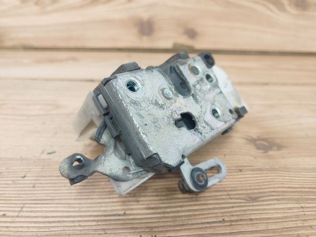 bontott FIAT PUNTO II Bal első Ajtózár