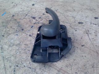 bontott FIAT PUNTO II Bal első Belső Kilincs