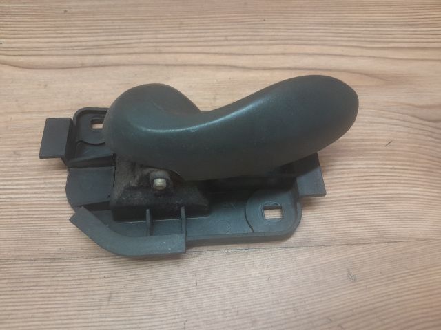 bontott FIAT PUNTO II Bal első Belső Kilincs