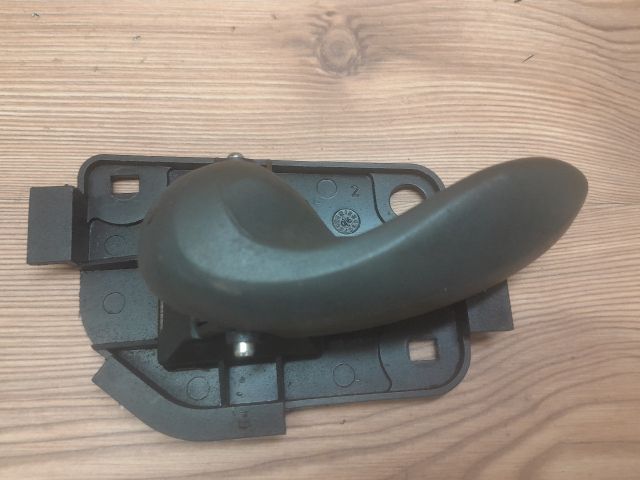 bontott FIAT PUNTO II Bal első Belső Kilincs