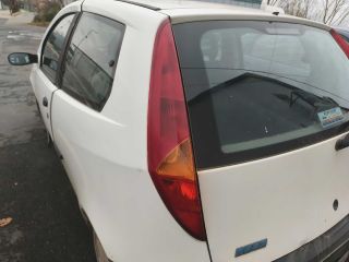 bontott FIAT PUNTO II Bal első Biztonsági Öv Csat