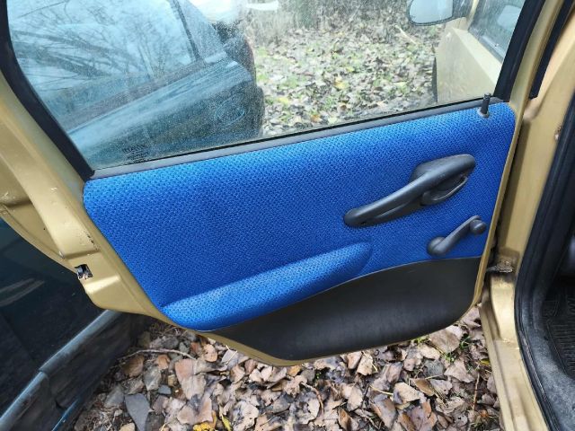 bontott FIAT PUNTO II Bal első Biztonsági Öv