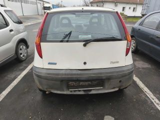 bontott FIAT PUNTO II Bal első Sárvédő Irányjelző