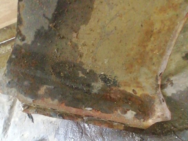 bontott FIAT PUNTO II Bal első Sárvédő