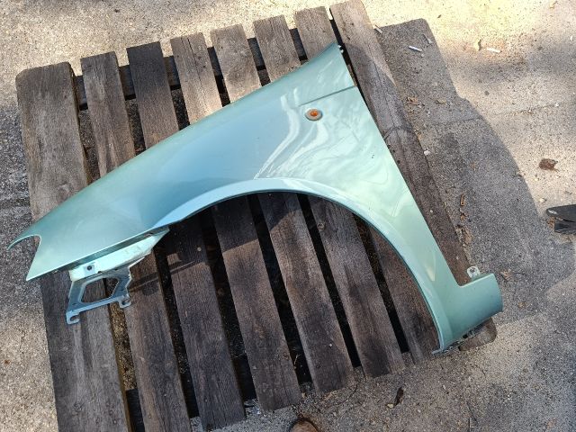 bontott FIAT PUNTO II Bal első Sárvédő