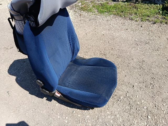 bontott FIAT PUNTO II Bal első Ülés