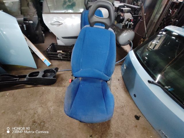 bontott FIAT PUNTO II Bal első Ülés