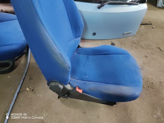 bontott FIAT PUNTO II Bal első Ülés